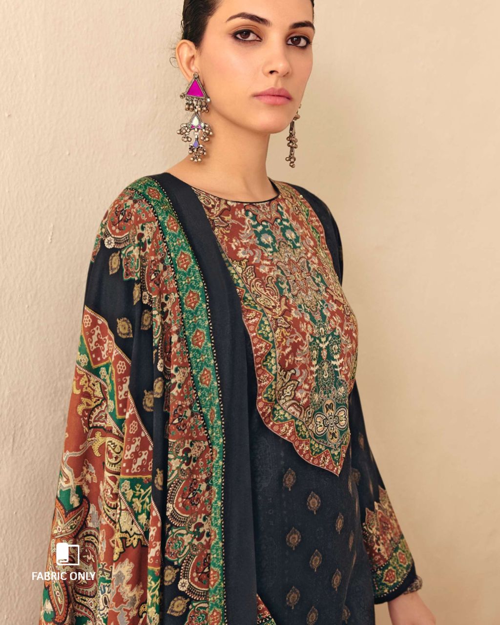 Piano Black Jaam Cotton Khatli Handcrafted Noir Edit