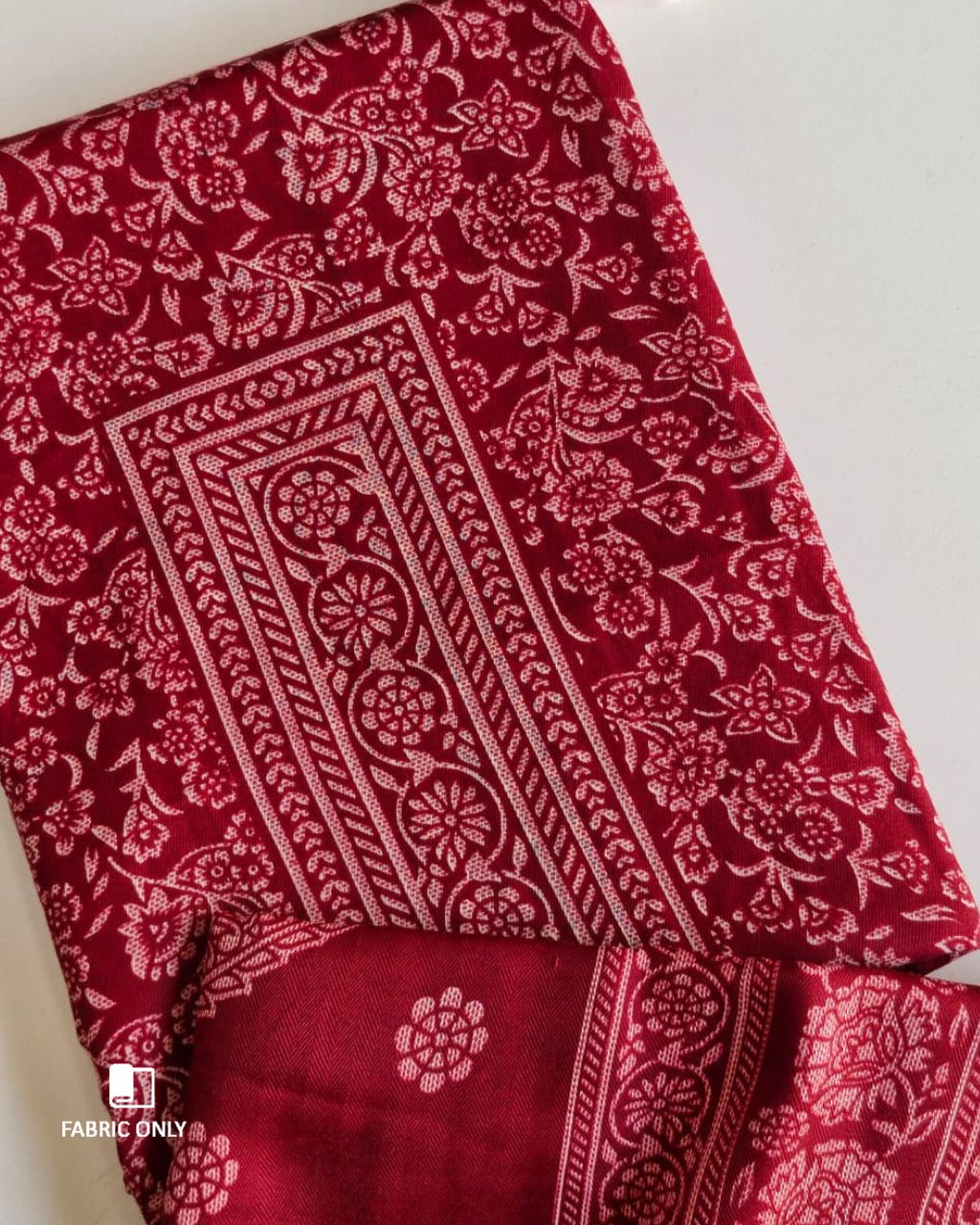 French Winery Red Woollen Pashmina Statement Set