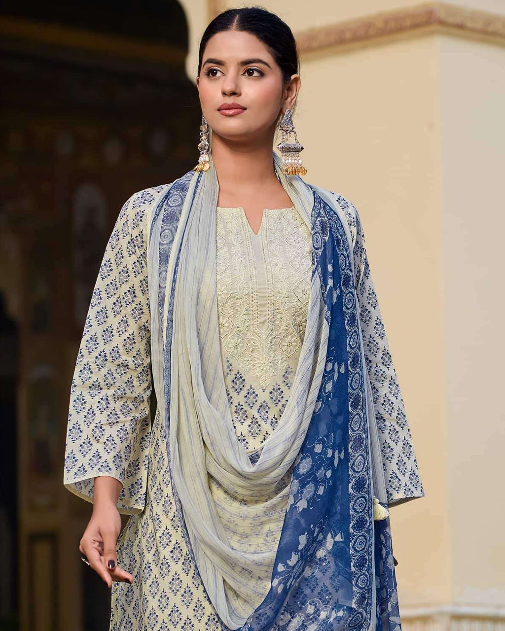 Early Crocus White Superior Cotton Embroidery Everyday Muse