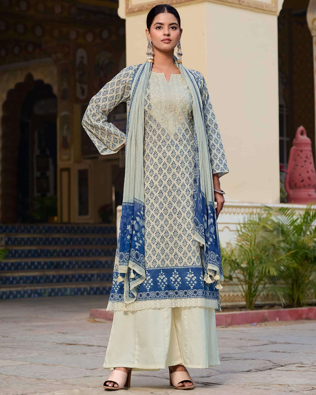 Early Crocus White Superior Cotton Embroidery Everyday Muse